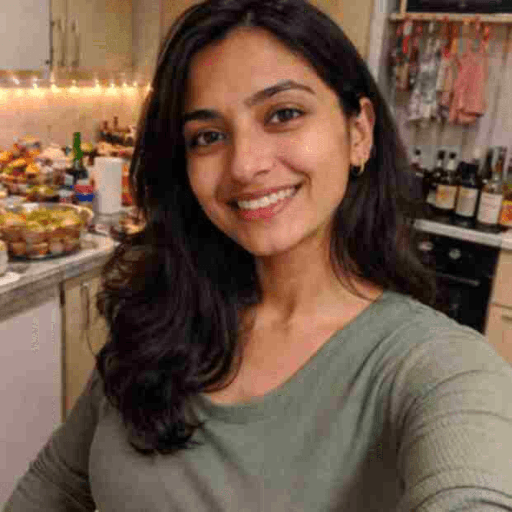 Portrait of Aisha Thompson